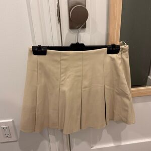 Zara Light Beige Leather Pleated Skirt